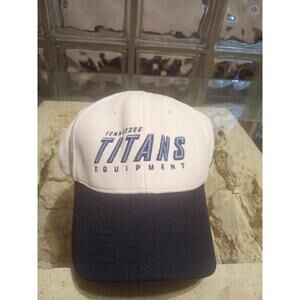Tennessee Titans Reebok NFL CAP NFL Logo FLEX FIT SIZE Hat  White M-XL Nice 👍